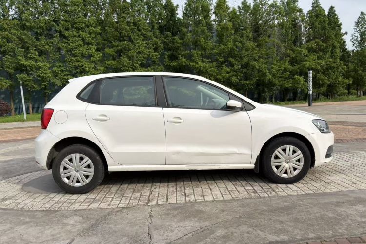 Volkswagen Polo 2019 #9 Volkswagen Polo 2019 car image #9