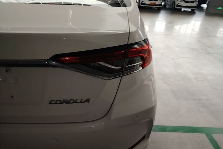 Toyota Corolla 2023 car image #8