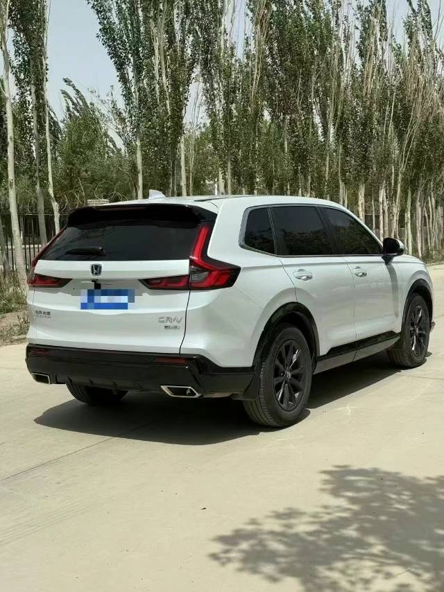 Honda CR-V 2024 immagine di auto #3