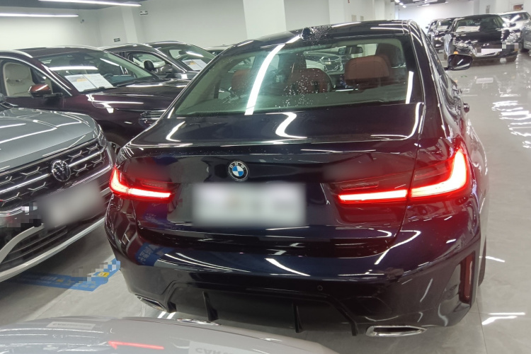 BMW 3 Series 2023 #6 BMW 3 Series 2023 car image #6