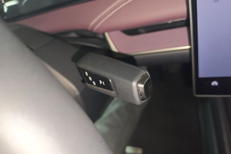 MI SU7 2024 car image #14