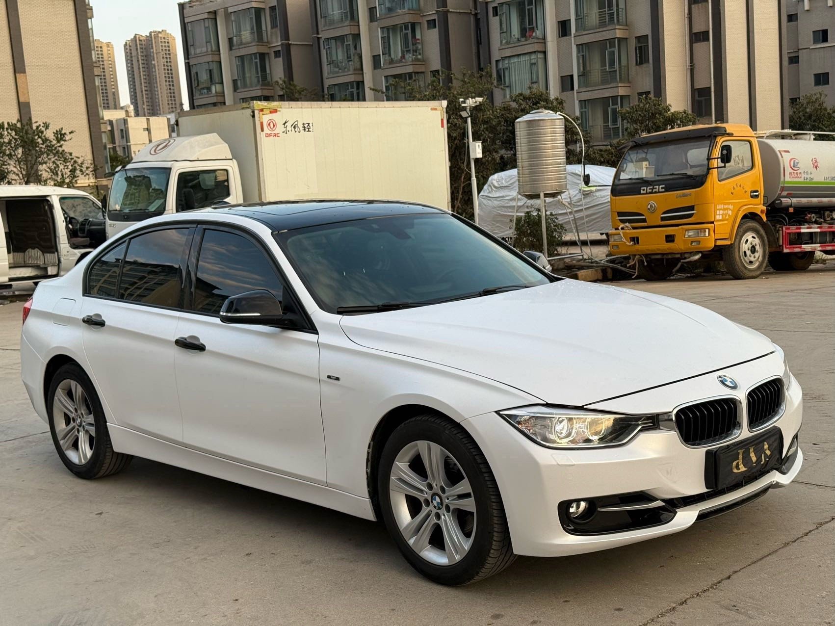 BMW 3 Series (Imported) 2012 imagem de carro #3