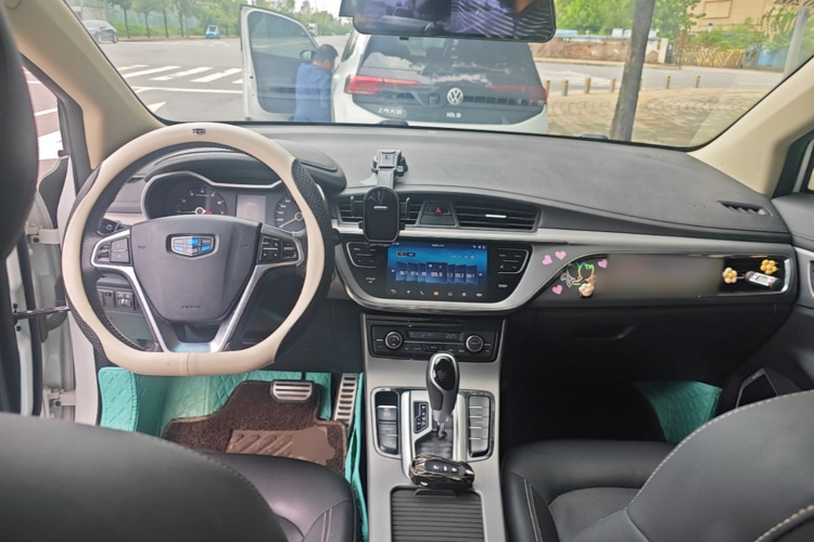 GEELY Emgrand GS 2018 #10 GEELY Emgrand GS 2018 car image #10