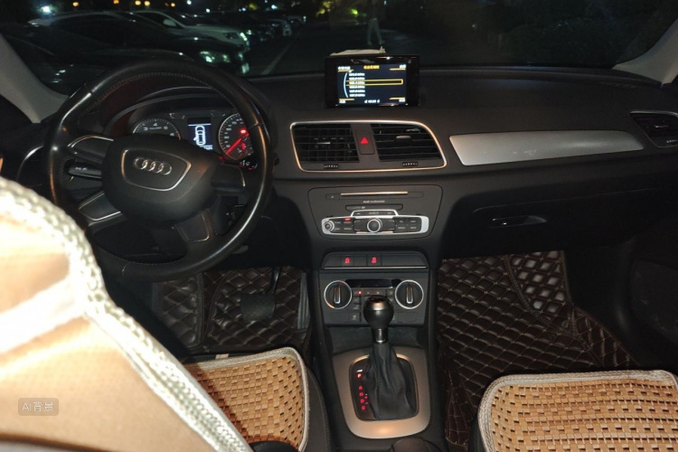 Audi Q3 2016 #11 Audi Q3 2016 car image #11