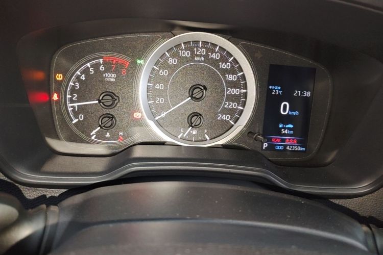 Toyota Corolla 2024 immagine di auto #12