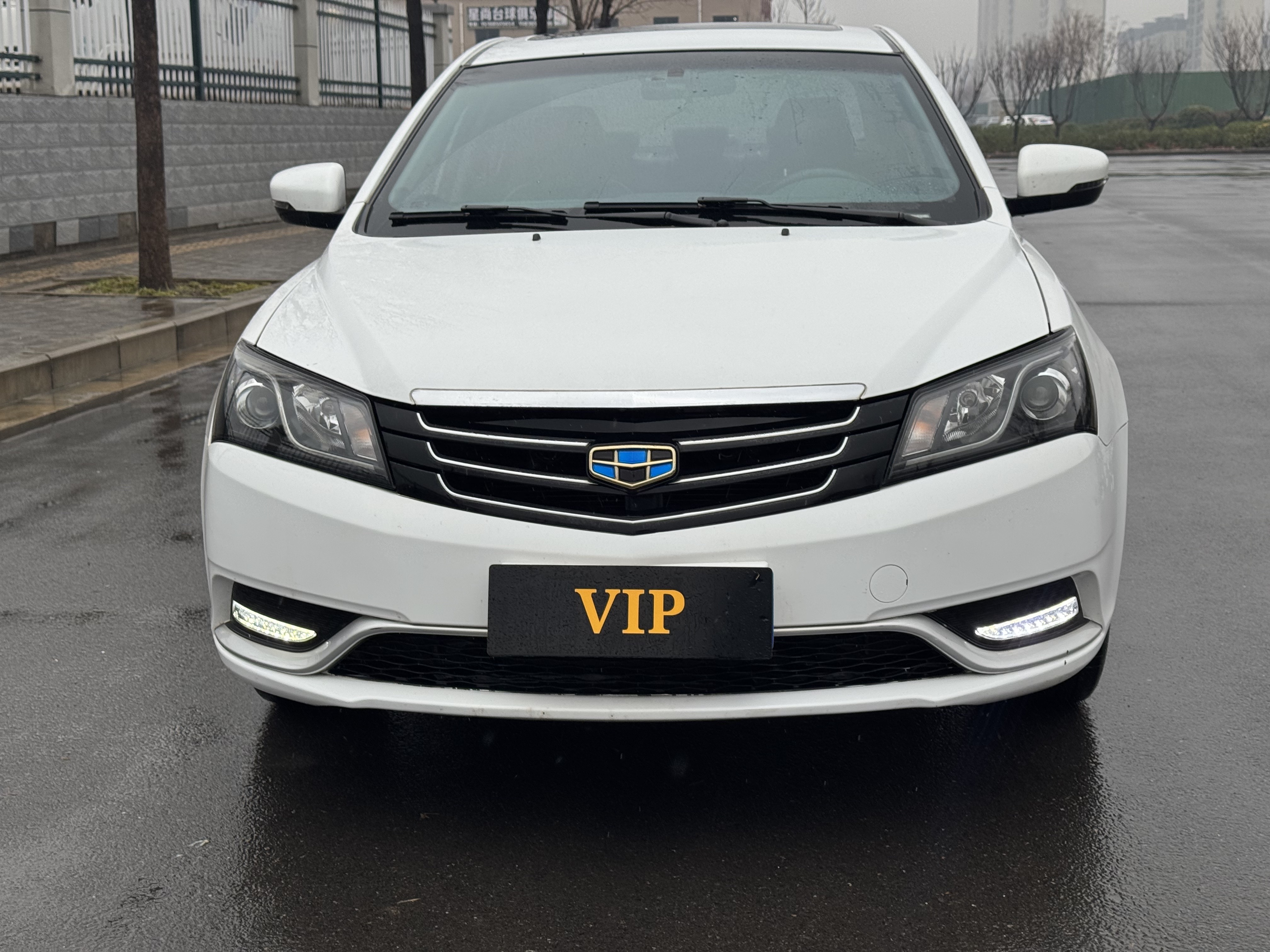 GEELY Emgrand 2016 #4 GEELY Emgrand 2016 car image #4