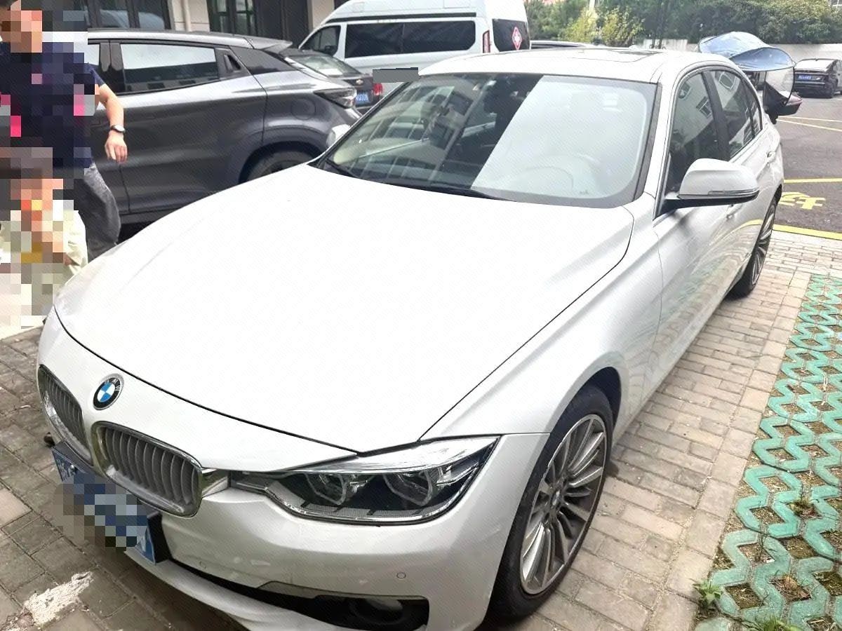 BMW 3 Series 2019 car image 