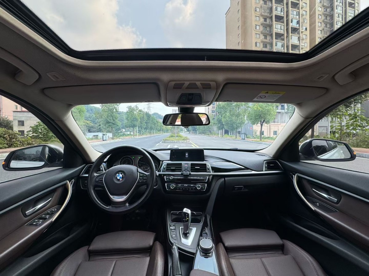 BMW 3 Series 2019 #6 BMW 3 Series 2019 car image #6