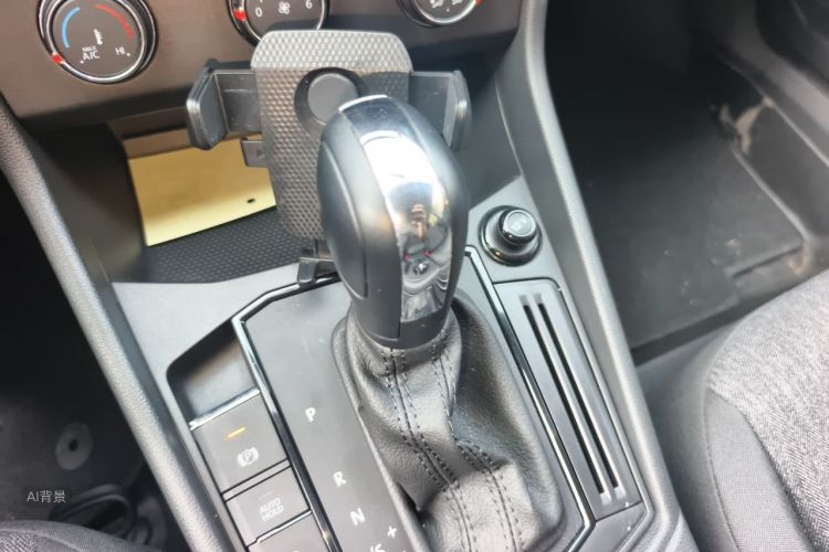Volkswagen Lavida 2020 imagen de coche #16