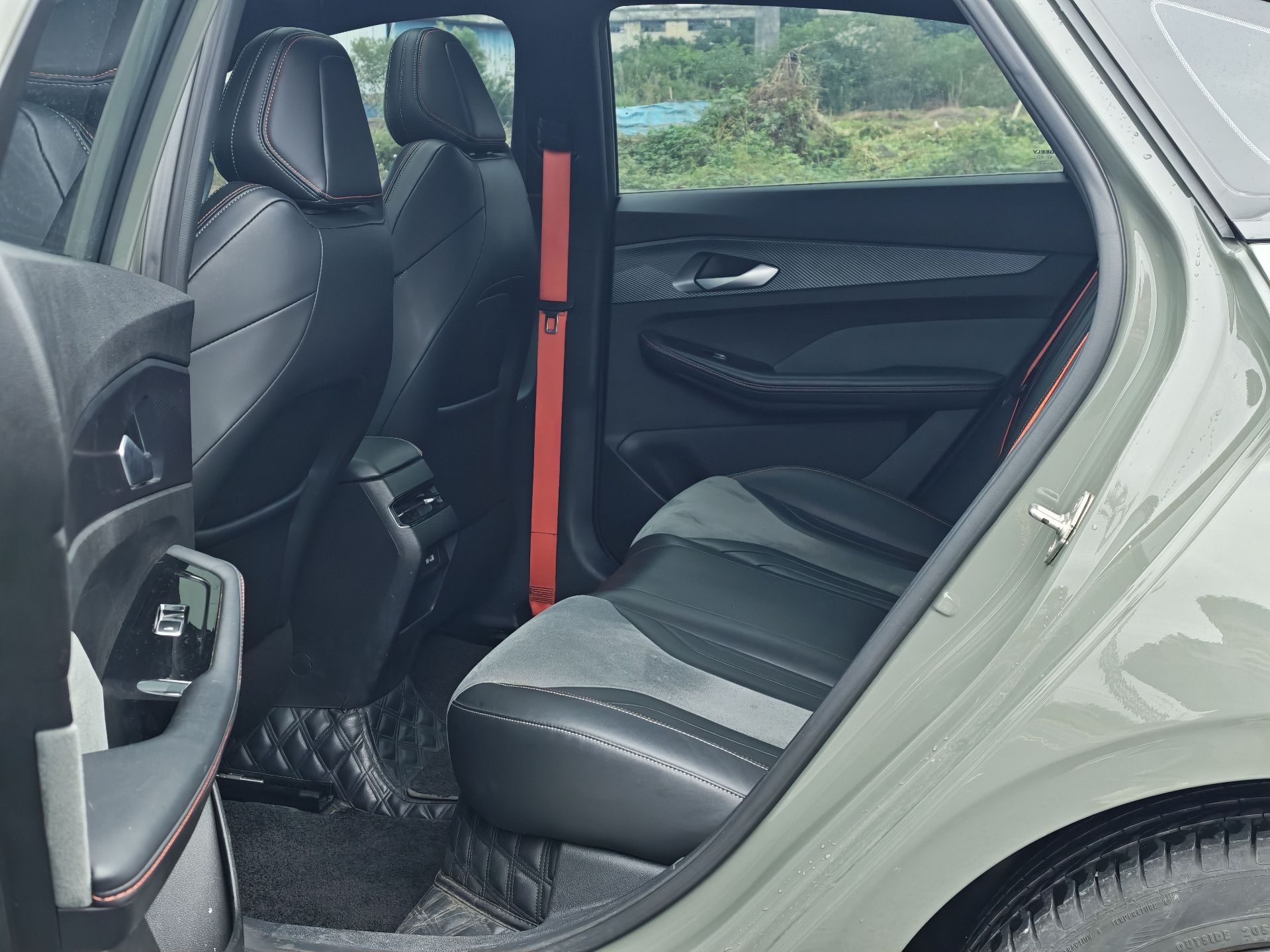 GEELY Binray 2023 car image #7