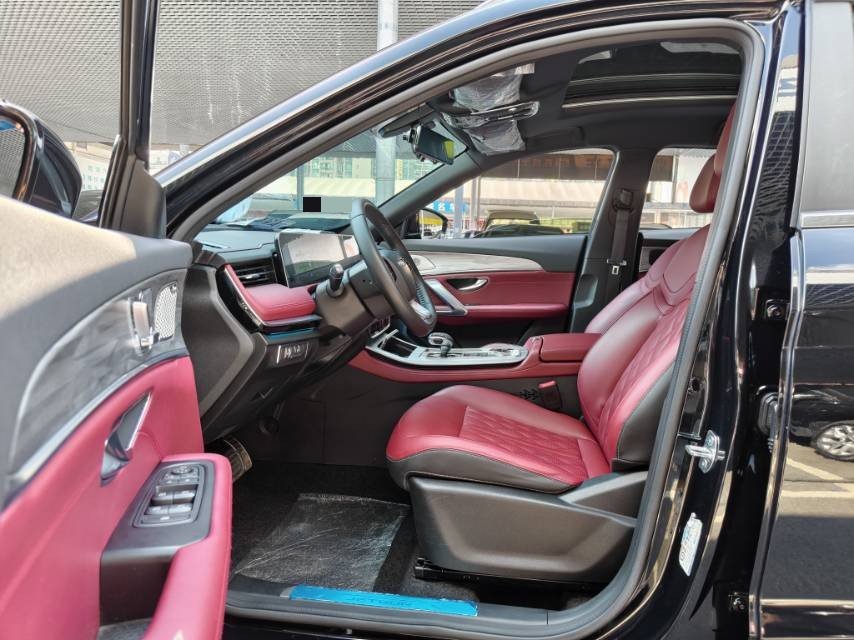 Jetour X70 PLUS 2023 car image #3