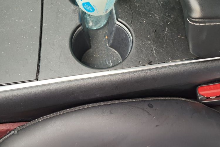 Tesla Model 3 2020 car image #10