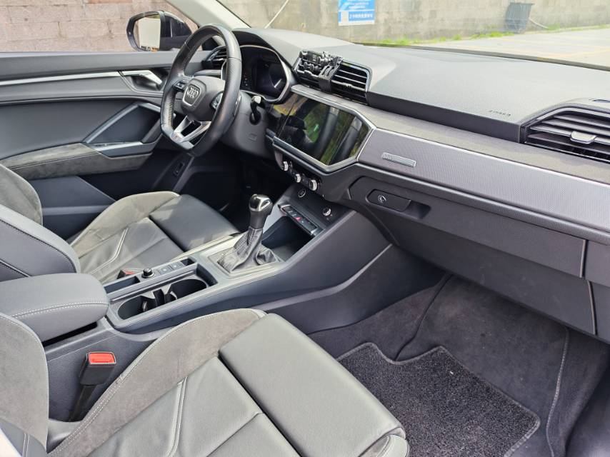 Audi Q3 Sportback 2022 #4 Audi Q3 Sportback 2022 car image #4