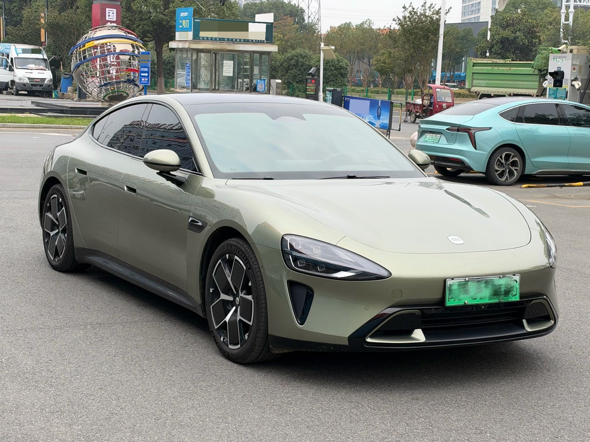 MI SU7 2025 car image #3