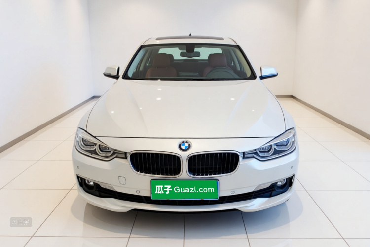 BMW 3 Series 2017 #3 BMW 3 Series 2017 car image #3