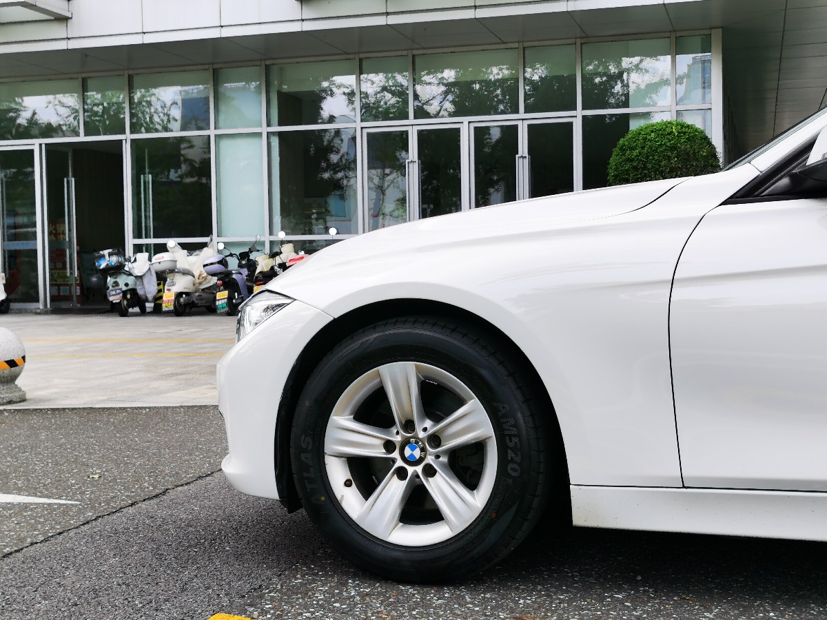 BMW 3 Series 2014 imagen de coche #9