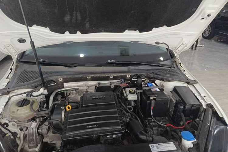 Volkswagen Golf 2019 imagen de coche #20