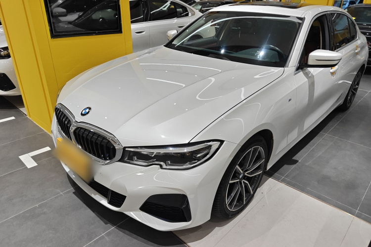 BMW 3 Series 2021 изображение автомобиля #2