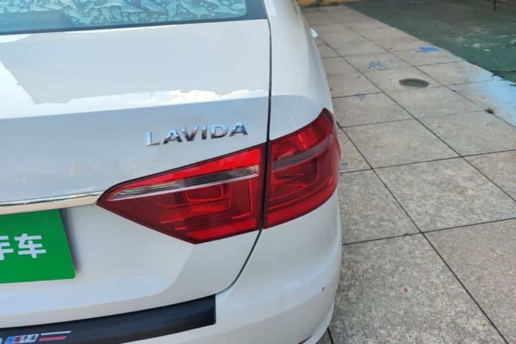 Volkswagen Lavida 2017 #8 Volkswagen Lavida 2017 car image #8