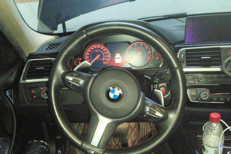 BMW 3 Series 2018 #11 BMW 3 Series 2018 car image #11