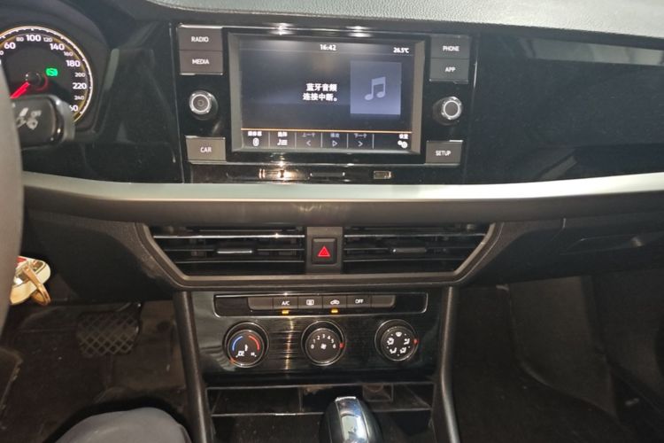 Volkswagen Lavida 2018 #13 Volkswagen Lavida 2018 car image #13