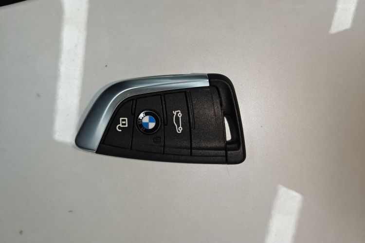 BMW X1 2020 image de voiture #10