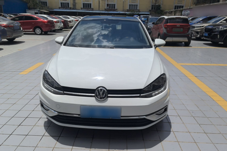 Volkswagen Golf 2020 #3 Volkswagen Golf 2020 car image #3