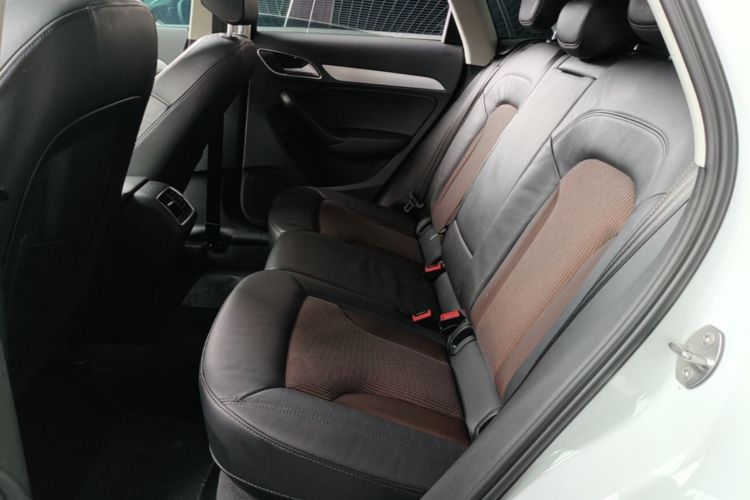 Audi Q3 2018 #17 Audi Q3 2018 car image #17
