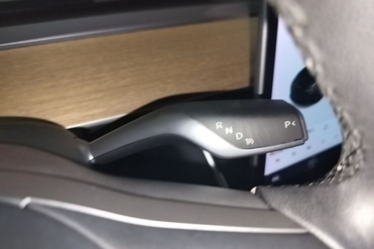 Tesla Model 3 2020 #14 Tesla Model 3 2020 car image #14