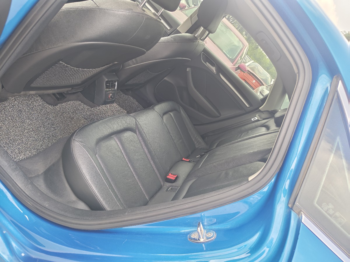 Audi A3 2016 car image #11