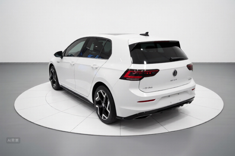 Volkswagen Golf 2025 car image #5
