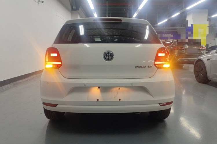 Volkswagen Polo 2015 #6 Volkswagen Polo 2015 car image #6
