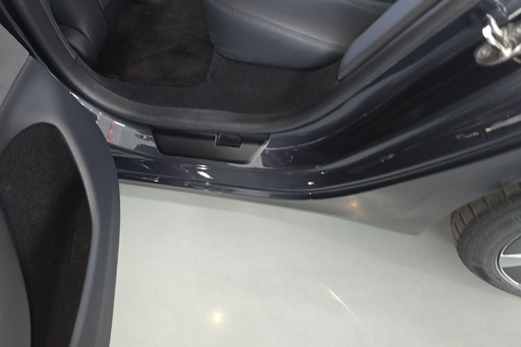 Tesla Model 3 2024 #27 Tesla Model 3 2024 car image #27