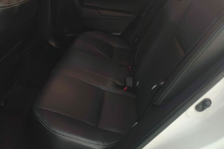 Toyota Corolla 2018 car image #17