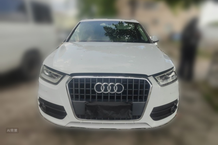 Audi Q3 2015 car image #3