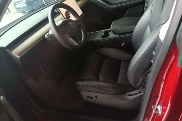 Tesla Model Y 2022 #15 Tesla Model Y 2022 car image #15