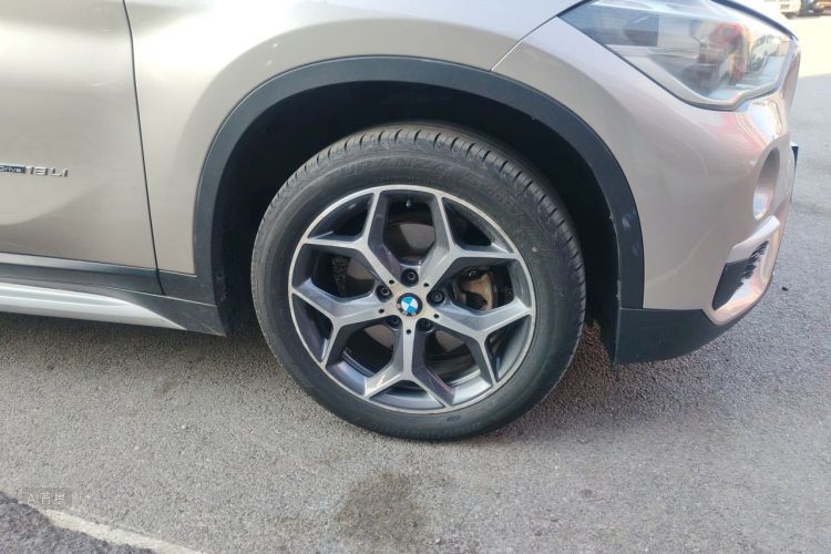 BMW X1 2018 car image #9