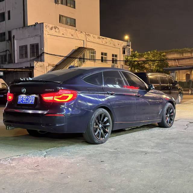 BMW 3 Series GT 2019 car image #4