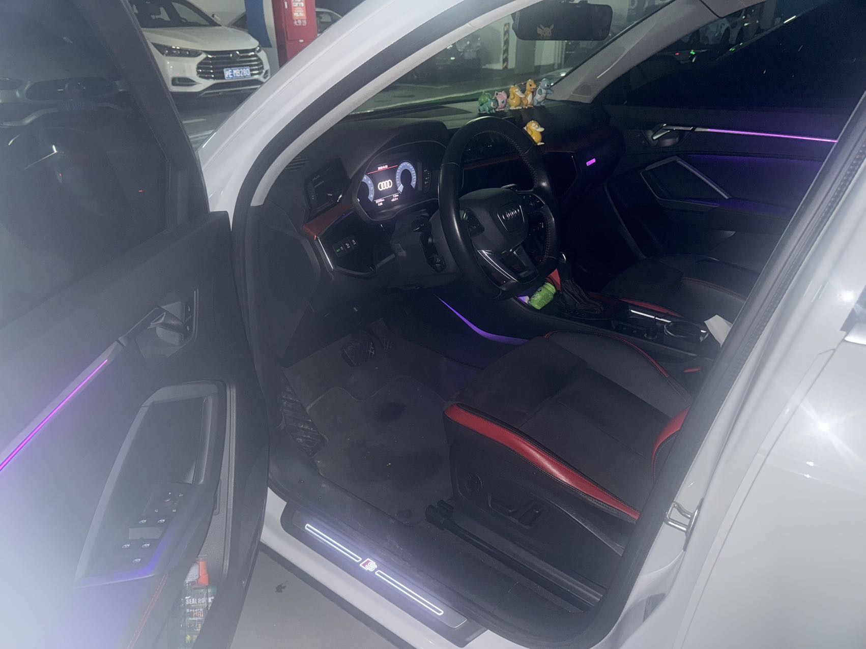 Audi Q3 2020 car image #4