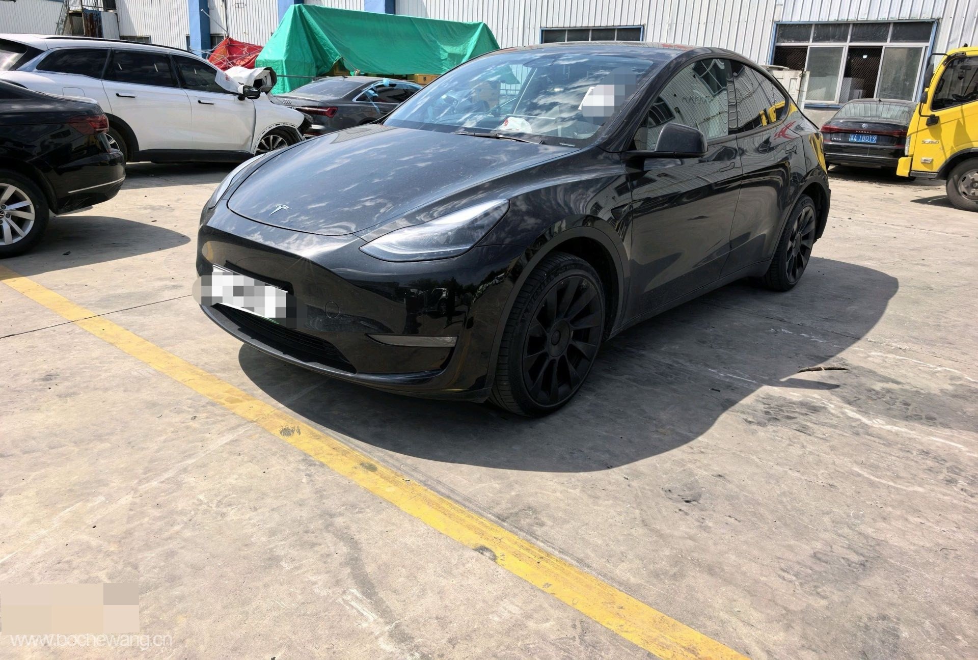 Tesla Model Y 2022 Tesla Model Y 2022 car image