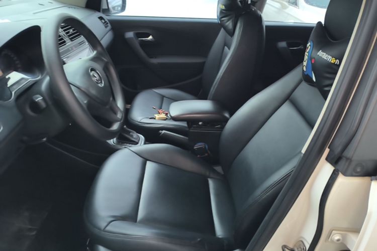 Volkswagen Polo 2017 #19 Volkswagen Polo 2017 car image #19