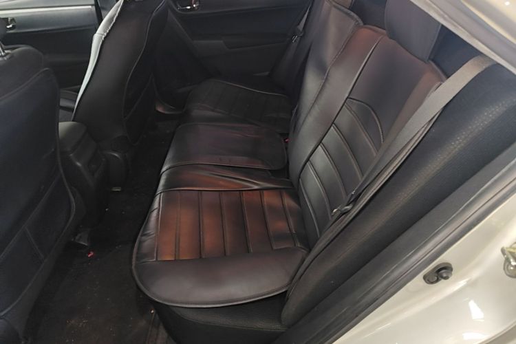 2015 immagine di auto #17