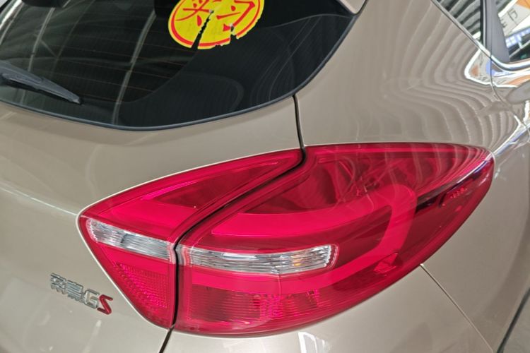 GEELY Emgrand GS 2019 #8 GEELY Emgrand GS 2019 car image #8