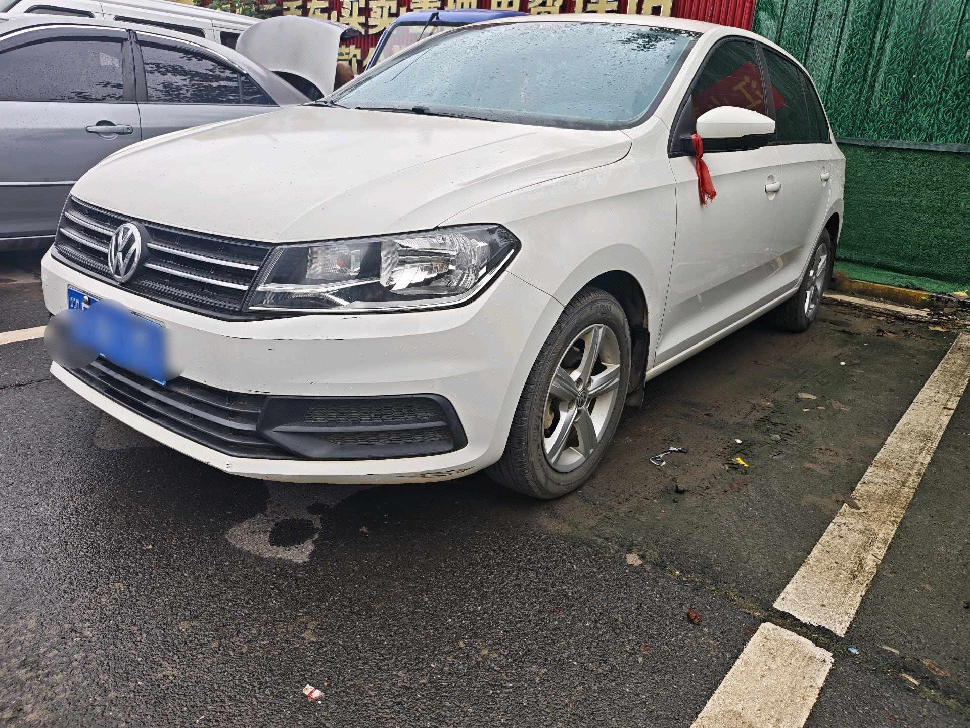 Volkswagen Santana 2016 car image 