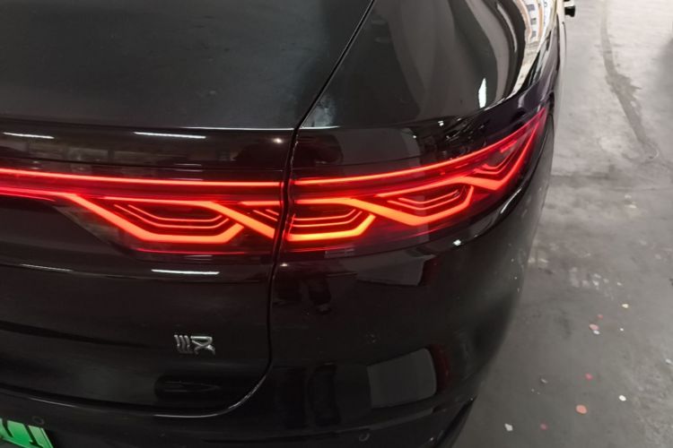 BYD Han 2022 #8 BYD Han 2022 car image #8