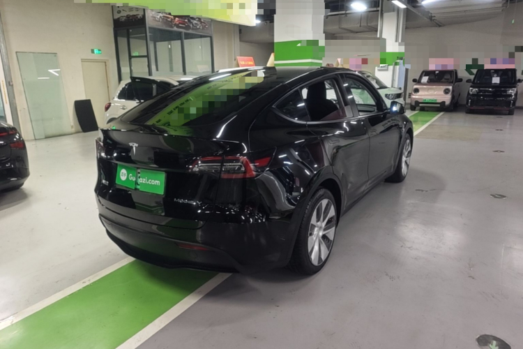 Tesla Model Y 2022 #7 Tesla Model Y 2022 car image #7