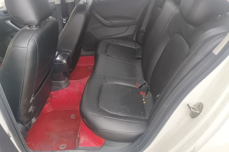 Volkswagen Santana 2018 car image #17