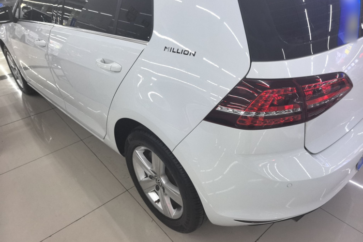 Volkswagen Golf 2017 #9 Volkswagen Golf 2017 car image #9