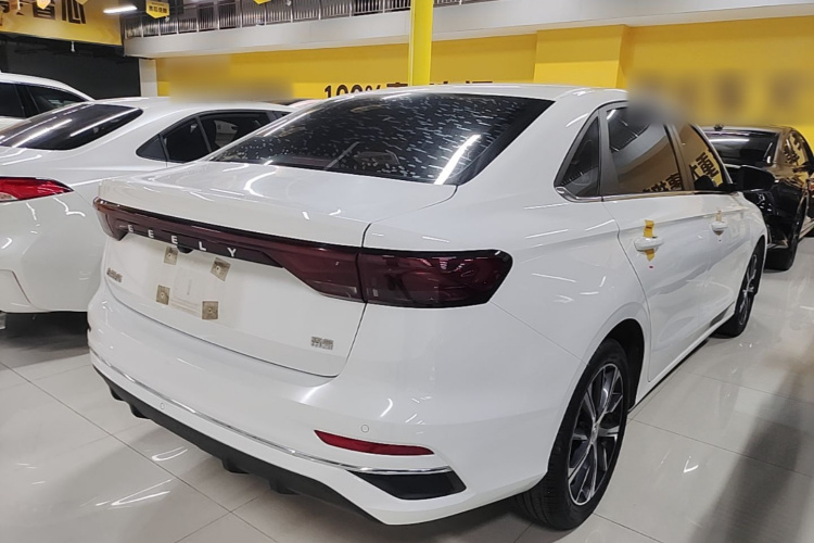 GEELY Emgrand 2023 #7 GEELY Emgrand 2023 car image #7