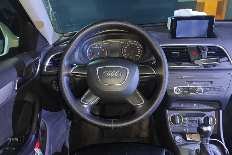 Audi Q3 2016 image de voiture #12